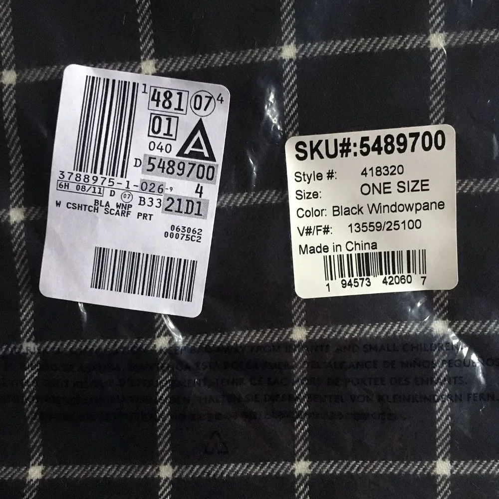 Lands' End black grid scarf NWT